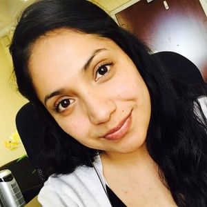 Meet your Posher, Maribel
